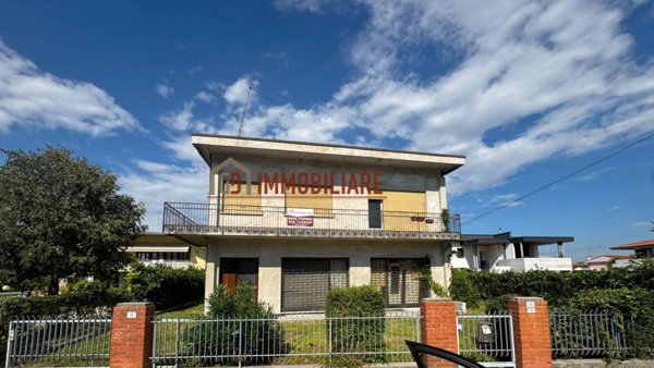 casa indipendente in vendita a Mareno di Piave in zona Ramera