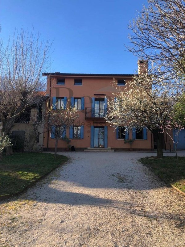 casa indipendente in vendita a Maser