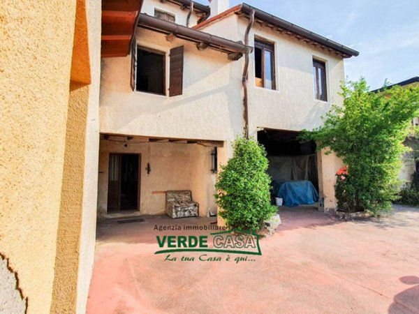 casa indipendente in vendita a Maser