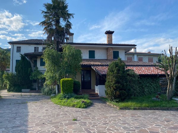 appartamento in vendita a Maser