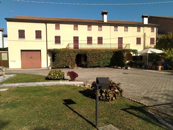 casa indipendente in vendita a Maser