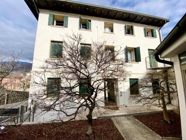 intera palazzina in vendita a Maser