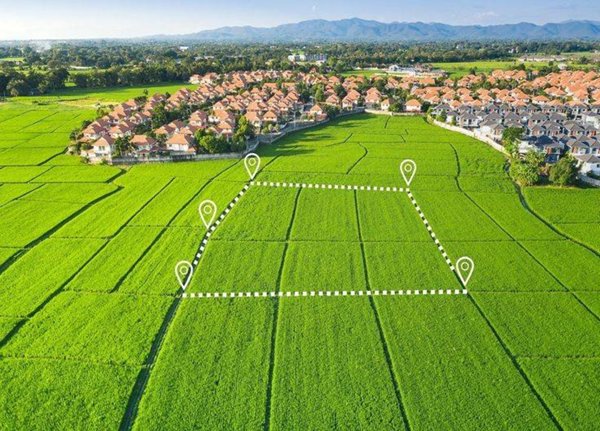 terreno edificabile in vendita a Maserada sul Piave in zona Varago