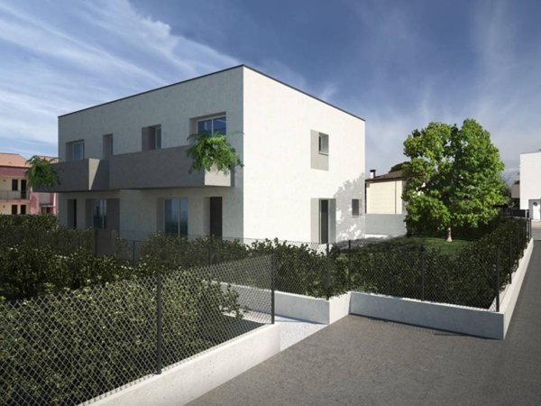 casa indipendente in vendita a Maserada sul Piave