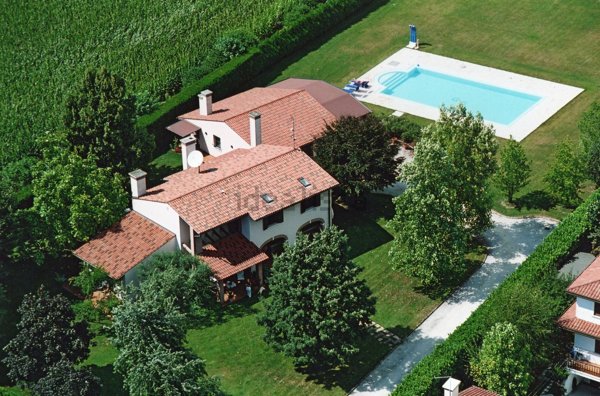casa indipendente in vendita a Maserada sul Piave