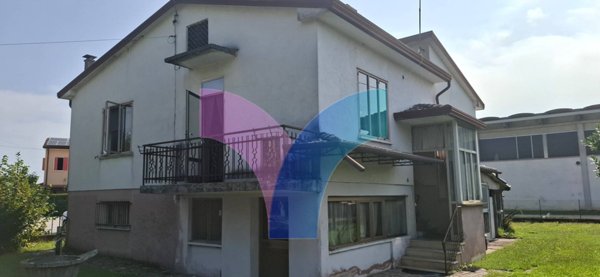 casa indipendente in vendita a Maserada sul Piave