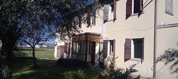 casa indipendente in vendita a Maserada sul Piave