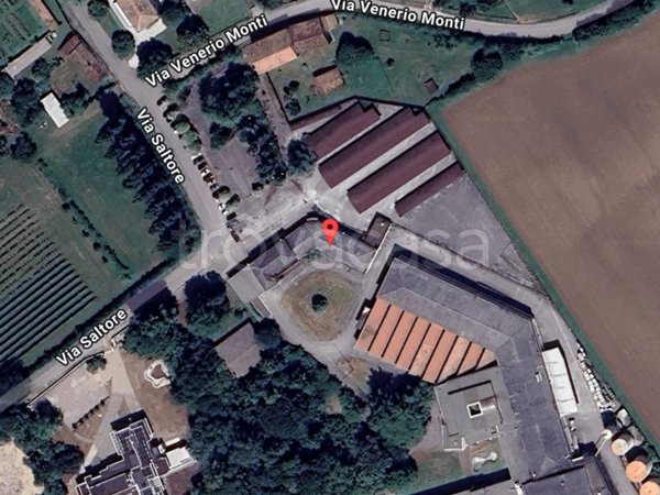 locale commerciale in vendita a Maserada sul Piave