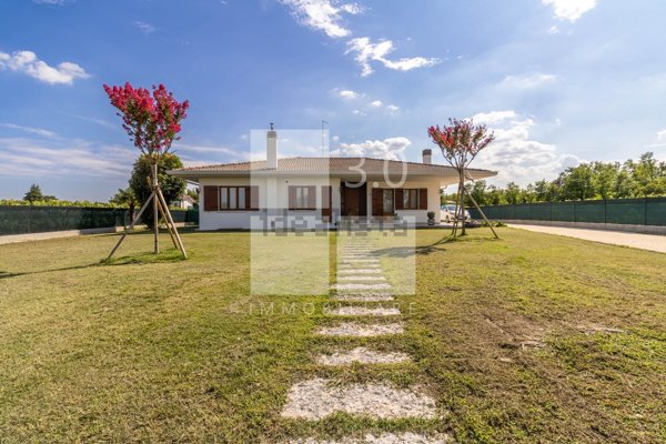 casa indipendente in vendita a Maserada sul Piave