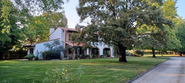 casa indipendente in vendita a Maserada sul Piave