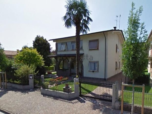 casa indipendente in vendita a Maserada sul Piave