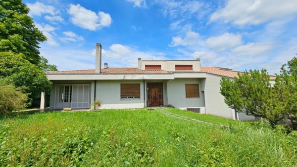 casa indipendente in vendita a Maserada sul Piave