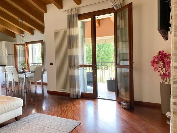 appartamento in vendita a Maserada sul Piave in zona Varago