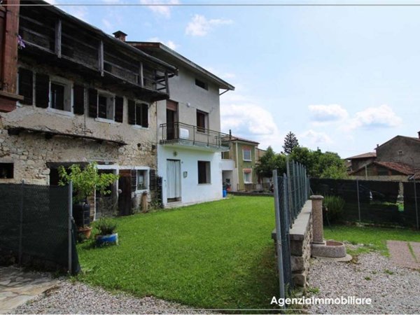 casa indipendente in vendita a Miane