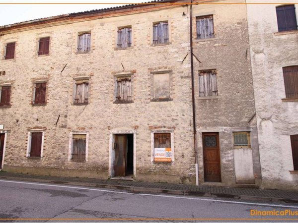 villetta a schiera in vendita a Miane in zona Combai