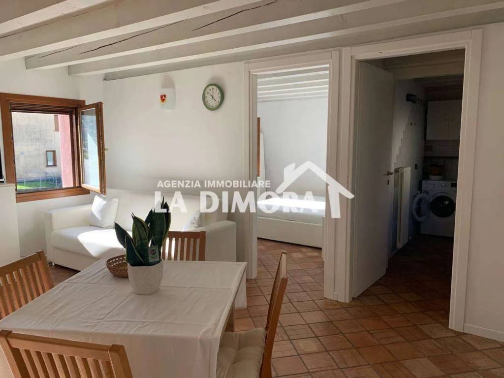 appartamento in vendita a Miane in zona Premaor