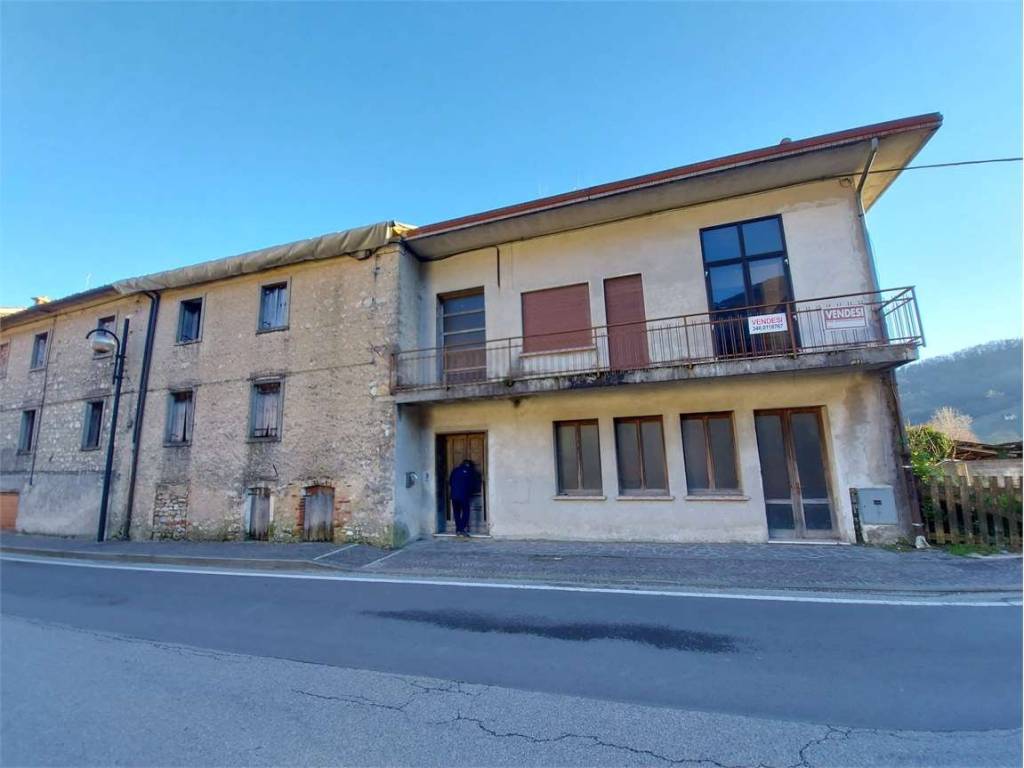 casa indipendente in vendita a Miane
