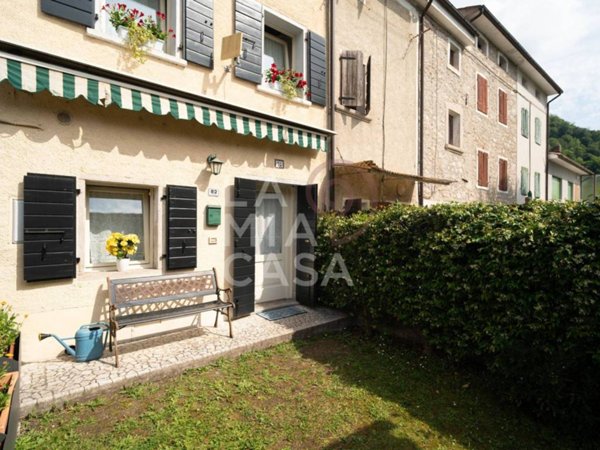 casa indipendente in vendita a Miane