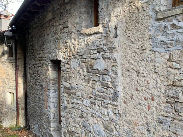 casa indipendente in vendita a Miane