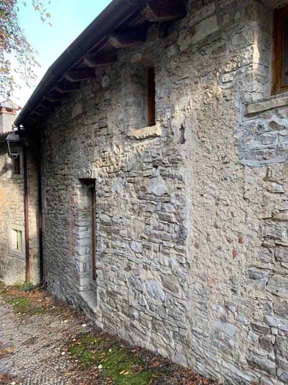 casa indipendente in vendita a Miane