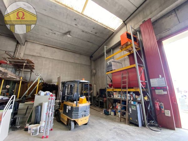 locale di sgombero in vendita a Miane