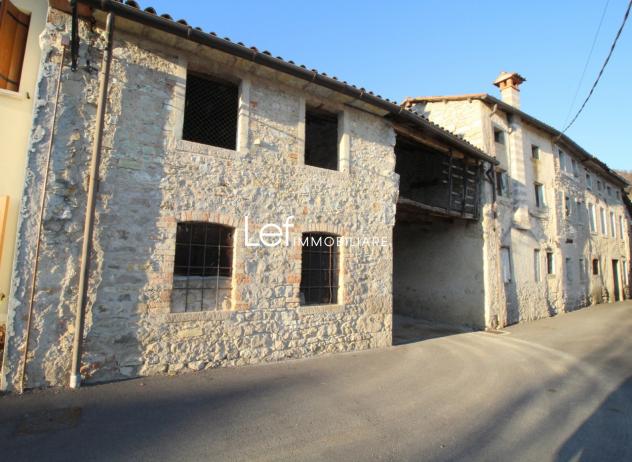 casa indipendente in vendita a Miane