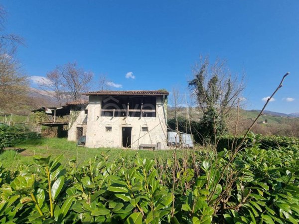 casa indipendente in vendita a Miane