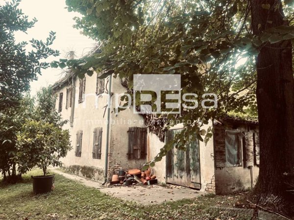 casa indipendente in vendita a Miane