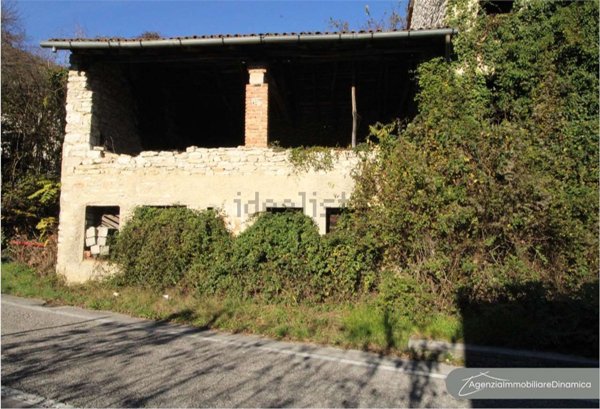 quadrivano in vendita a Miane