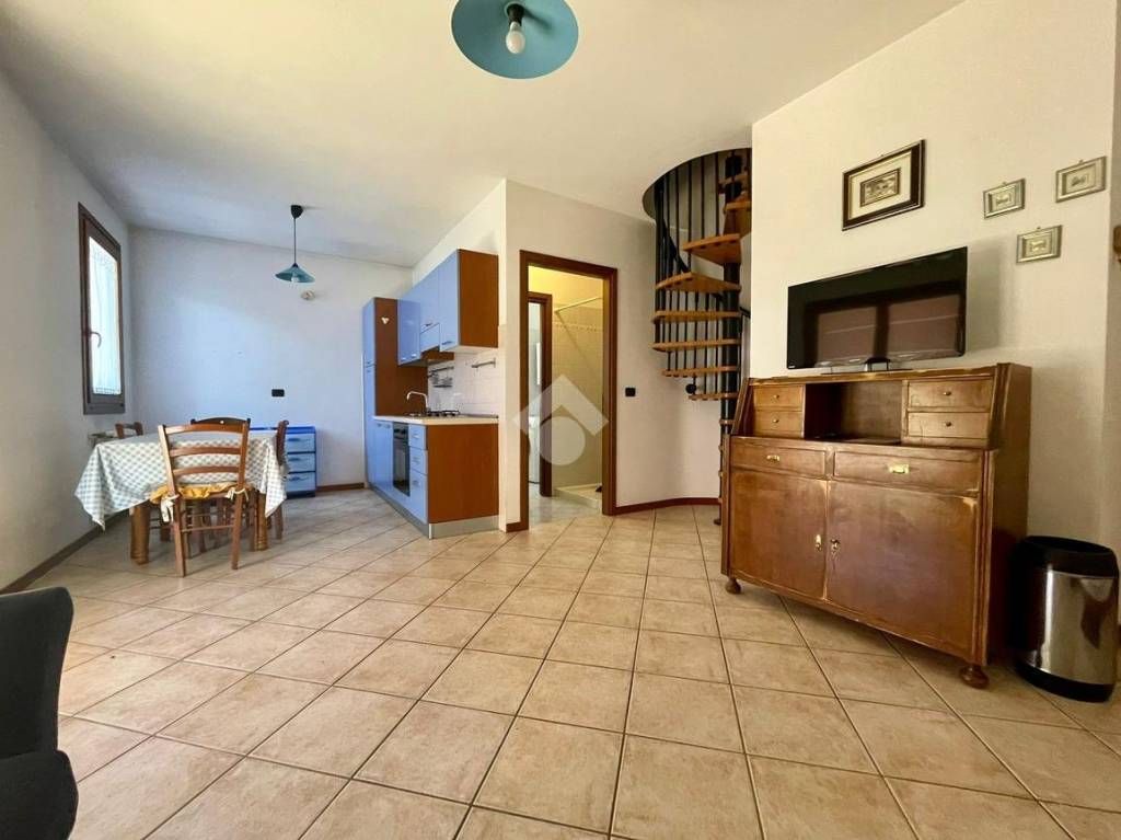 appartamento in vendita a Miane in zona Premaor