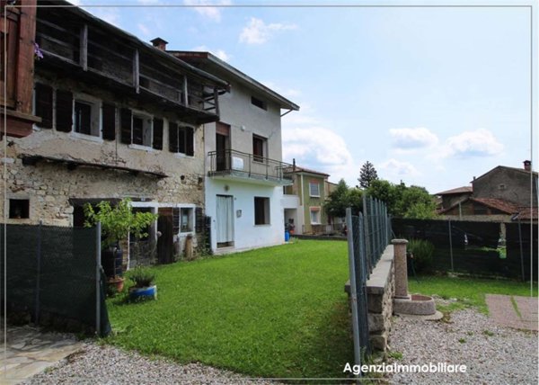 casa indipendente in vendita a Miane