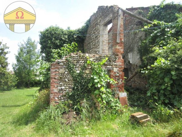 terreno edificabile in vendita a Miane