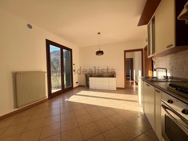 appartamento in vendita a Miane in zona Campea