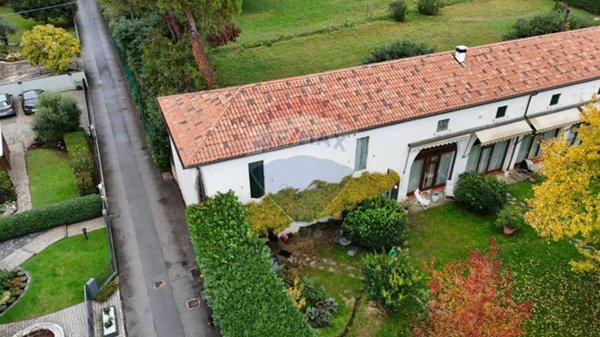 casa indipendente in vendita a Miane