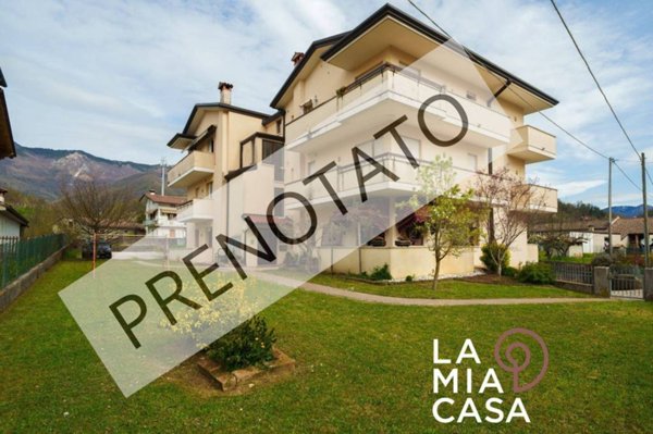 appartamento in vendita a Miane in zona Campea