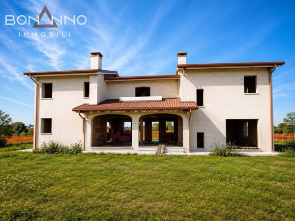 casa indipendente in vendita a Miane