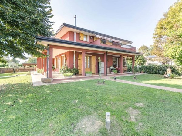 casa indipendente in vendita a Mogliano Veneto in zona Campocroce