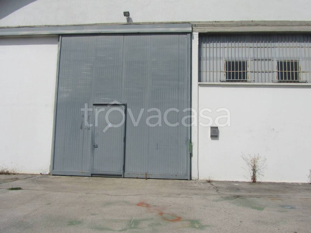 locale commerciale in vendita a Mogliano Veneto