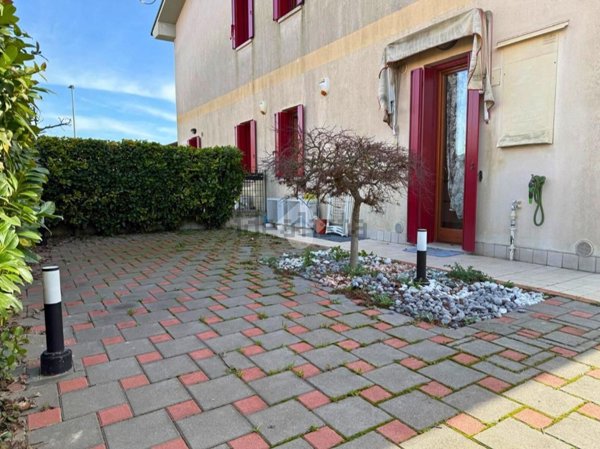 quadrivano in vendita a Mogliano Veneto in zona Campocroce