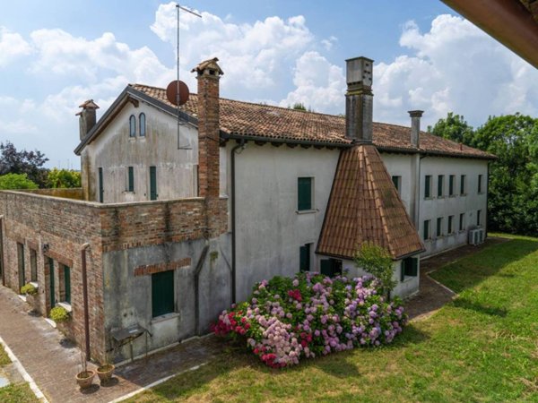 villa in vendita a Mogliano Veneto in zona Zerman