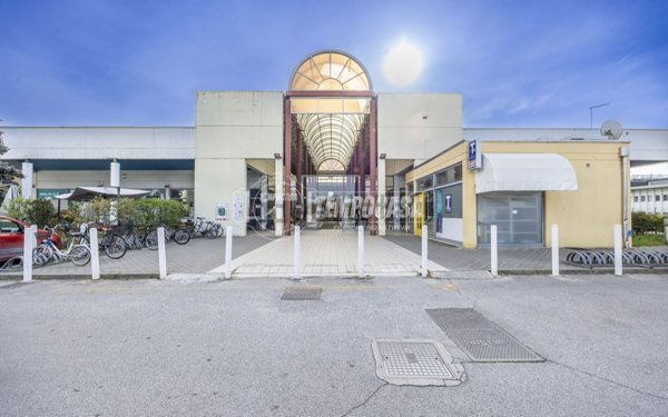 negozio in vendita a Mogliano Veneto