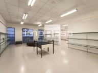 locale commerciale in vendita a Mogliano Veneto in zona Zerman