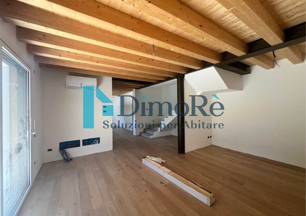 casa semindipendente in vendita a Mogliano Veneto