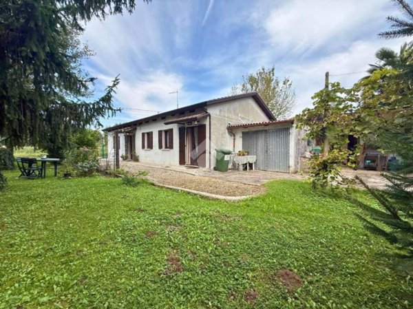 casa indipendente in vendita a Mogliano Veneto in zona Zerman