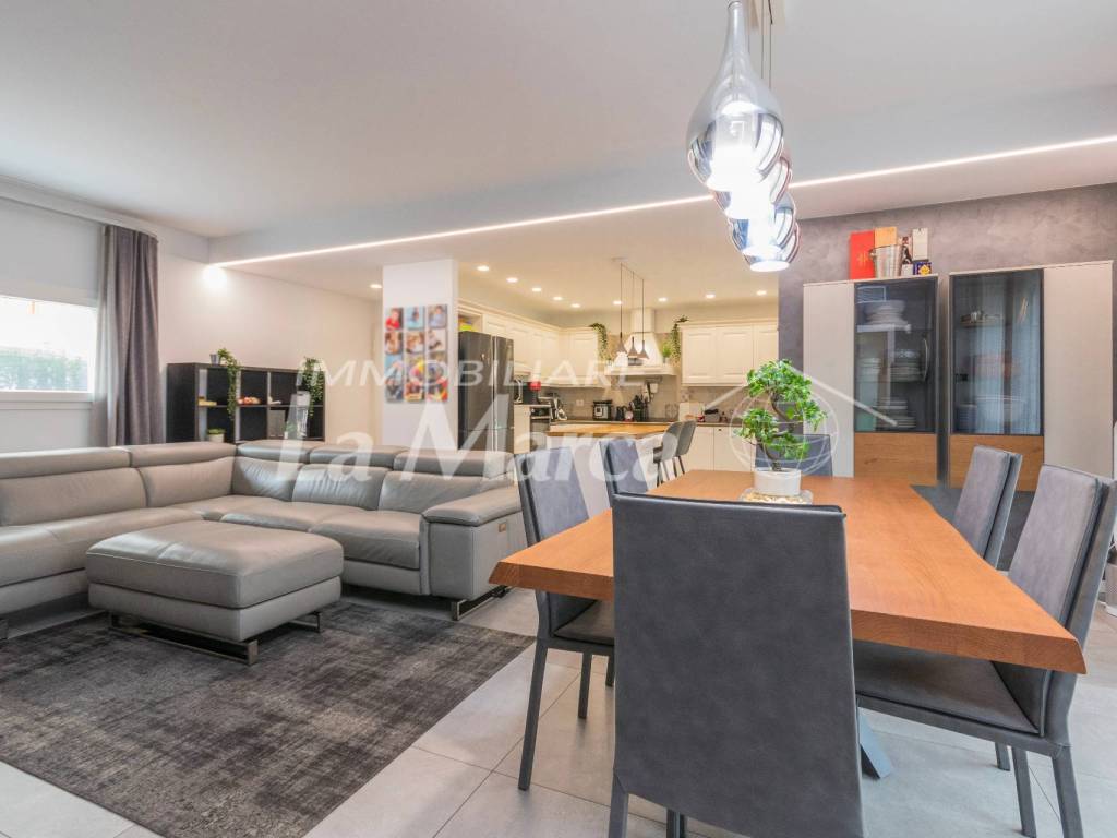 casa indipendente in vendita a Mogliano Veneto