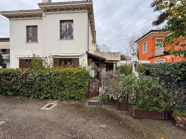 casa indipendente in vendita a Mogliano Veneto