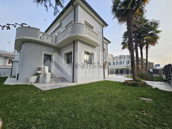 casa indipendente in vendita a Mogliano Veneto