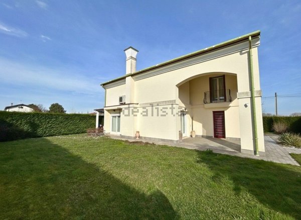 casa indipendente in vendita a Mogliano Veneto in zona Campocroce