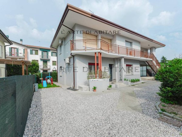 casa indipendente in vendita a Mogliano Veneto in zona Zerman