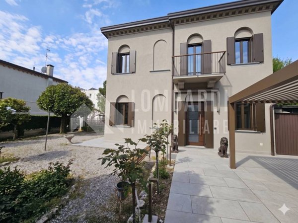 casa indipendente in vendita a Mogliano Veneto